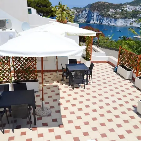 Maridea - Di Cala Feola Apartment Ponza